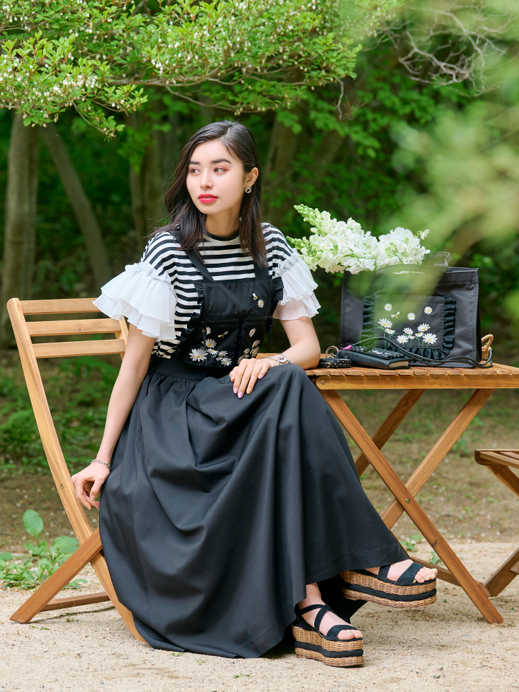 ガーデン刺繍ジャンパースカート